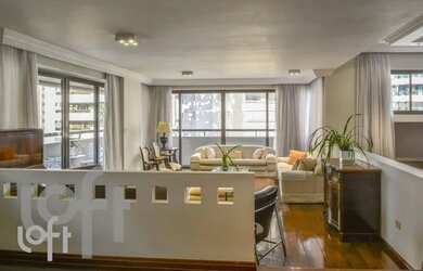 Imagem: O apartamento possui 3 Dormitórios, 3 Banheiros, 4 Vagas na