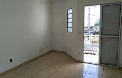 Imagem: A casa possui 2 Dormitórios, 1 Banheiro, 75m² de Área e