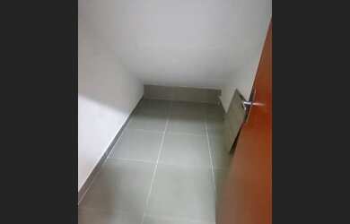 Imagem 6: Salão comercial de esquina, em avenida de grande fluxo, para locação...