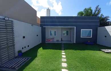 Imagem: A casa em condomínio possui 2 Dormitórios, 2 Banheiros, 5