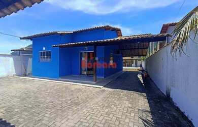 Imagem: A casa possui 3 Dormitórios, 3 Banheiros, 3 Vagas na garagem