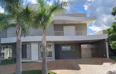 Imagem: A casa para alugar possui 4 Dormitórios, 5 Banheiros, 4 Vagas