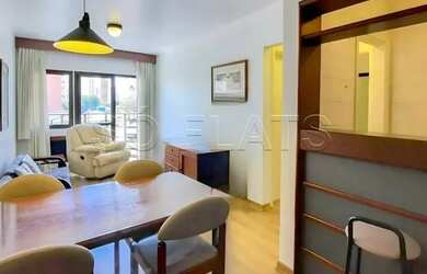 Imagem: O studio possui 1 Dormitório, 1 Banheiro, 1 Vaga na garagem