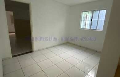 Imagem: A casa possui 5 Dormitórios, 4 Banheiros, 5 Vagas na garagem