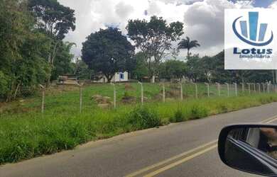 Imagem: O terreno possui 2.000m² de Área e está localizado em Terras