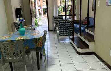 Imagem: A casa possui 3 Dormitórios e 2 Vagas na garagem e está localizado