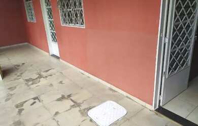 Imagem: A casa possui 1 Dormitório, 1 Banheiro, 45m² de Área e está