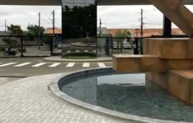 Imagem: A casa em condomínio possui 2 Dormitórios, 1 Banheiro, 2 Vagas