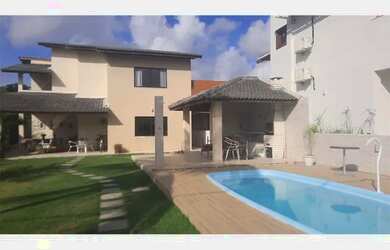 Imagem: A casa em condomínio possui 4 Dormitórios, 5 Banheiros, 5