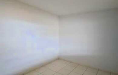 Imagem: A casa possui 4 Dormitórios, 4 Banheiros, 1 Vaga na garagem