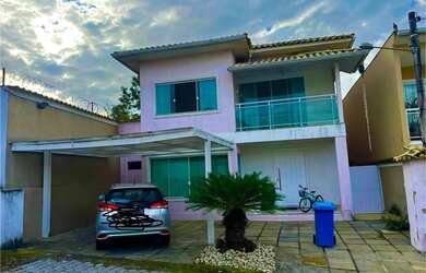 Imagem: A casa em condomínio possui 3 Dormitórios, 3 Banheiros, 2