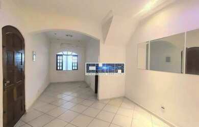 Imagem: A casa possui 2 Dormitórios, 2 Banheiros, 1 Vaga na garagem