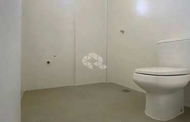 Imagem 12: Apartamento à com 02 dormitórios no bairro Camobi, em Santa Maria, RS