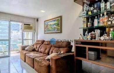 Imagem: O apartamento possui 2 Dormitórios, 2 Banheiros, 1 Vaga na