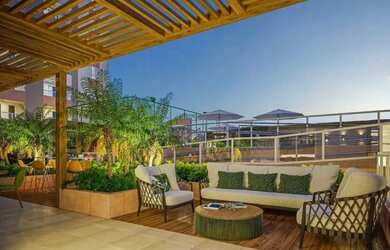 Imagem: O apartamento possui 3 Dormitórios, 4 Banheiros, 2 Vagas na