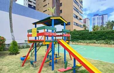 Imagem 8: Imóvel para venda tem 211 metros quadrados com 4 quartos em Candeias...