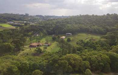 Imagem: A fazenda possui 70.328m² de Área e está localizado em Butiatumirim