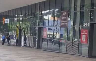 Imagem: O depósito possui 1 Vaga na garagem, 304m² de Área, Imóvel