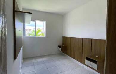 Imagem: A casa possui 2 Dormitórios, 1 Banheiro, 1 Vaga na garagem