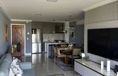 Imagem: O apartamento possui 3 Dormitórios, 3 Banheiros, 2 Vagas na