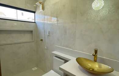 Imagem 5: Casa nova na 208 Norte com 3 suítes e piscina