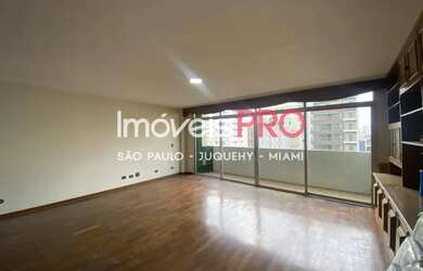 Imagem: O apartamento possui 4 Dormitórios, 3 Banheiros, 2 Vagas na