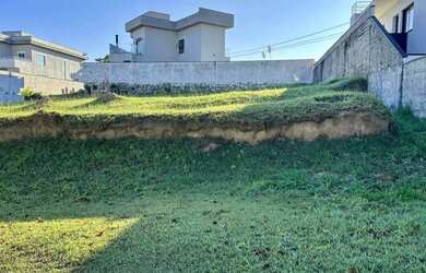 Imagem: O terreno possui 360m² de Área e está localizado em Jardim