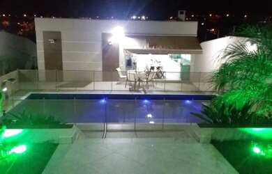 Imagem 13: Maravilhosa casa à venda com excelente localização no bairro