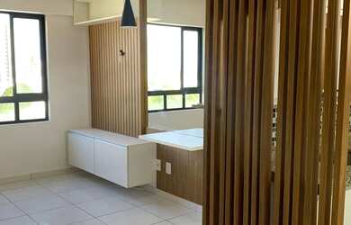 Imagem: O apartamento possui 1 Dormitório, 1 Banheiro, 1 Vaga na garagem