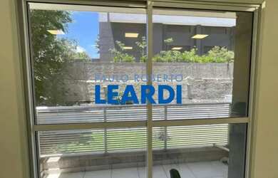 Imagem: O depósito possui 1 Vaga na garagem, 42m² de Área, Imóvel