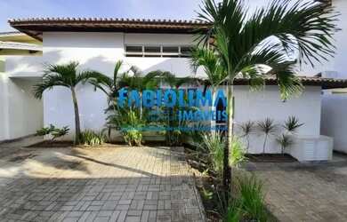 Imagem: A casa em condomínio possui 4 Dormitórios, 5 Banheiros, 4