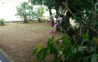 Imagem: A casa possui 4 Dormitórios, 5 Banheiros, 5 Vagas na garagem