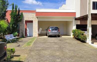 Imagem: A casa em condomínio possui 3 Dormitórios, 3 Banheiros, 4