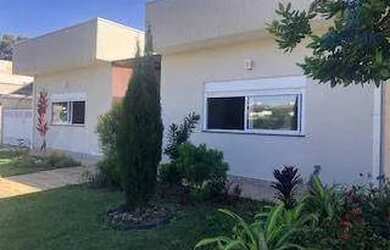 Imagem: A casa em condomínio possui 2 Dormitórios, 1 Banheiro, 200m²