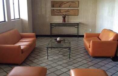 Imagem: O apartamento possui 1 Dormitório, 1 Vaga na garagem e está