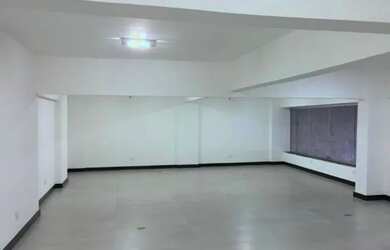 Imagem: O depósito possui 520m² de Área e está localizado em Boa