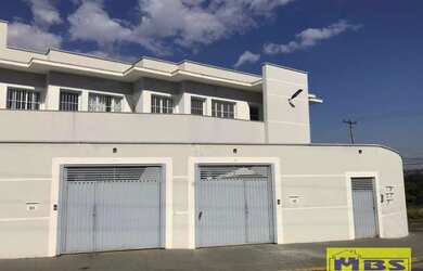 Imagem: A kitnet possui 1 Dormitório, 1 Banheiro, 1 Vaga na garagem