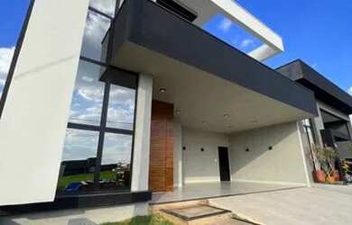 Imagem: A casa em condomínio possui 3 Dormitórios, 3 Banheiros, 4