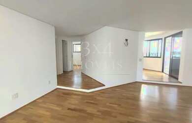 Imagem: O apartamento possui 4 Dormitórios, 5 Banheiros, 3 Vagas na