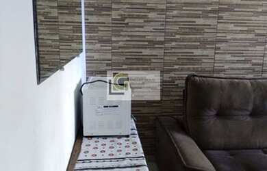 Imagem: O apartamento possui 2 Dormitórios, 1 Banheiro, 1 Vaga na garagem