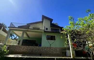 Imagem: A casa em condomínio possui 4 Dormitórios, 1 Banheiro, 4 Vagas