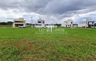 Imagem: O terreno possui 276m² de Área, Imóvel novo e está localizado