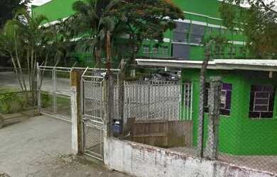 Imagem: O depósito possui 14418m² de Área e está localizado em Colônia