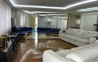 Imagem: O apartamento possui 3 Dormitórios, 5 Banheiros, 5 Vagas na