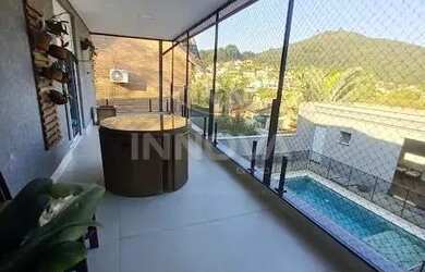 Imagem 10: Casa no Residencial 10 com 3 suítes e 6 banheiros, 490m²