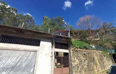 Imagem 2: Encantadora Casa em Mairiporã: Conforto e Praticidade