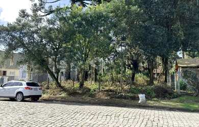 Imagem: O terreno possui 567m² de Área e está localizado em Serrano