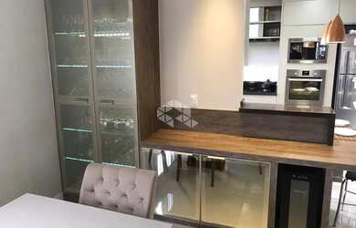 Imagem 7: Casa a venda de 3 dormitórios com suíte no bairro Pé de Plátano, Santa...