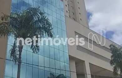 Imagem: O apartamento possui 2 Dormitórios, 2 Banheiros, 2 Vagas na