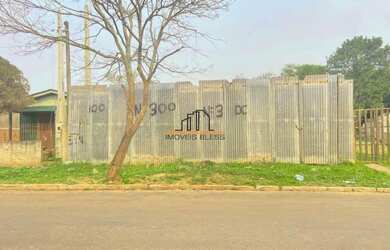 Imagem: O terreno possui 320m² de Área e está localizado em Bairro